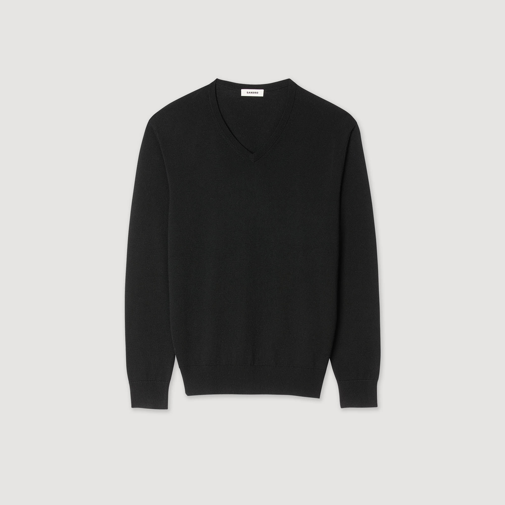 Klassischer V-Ausschnitt-Pullover