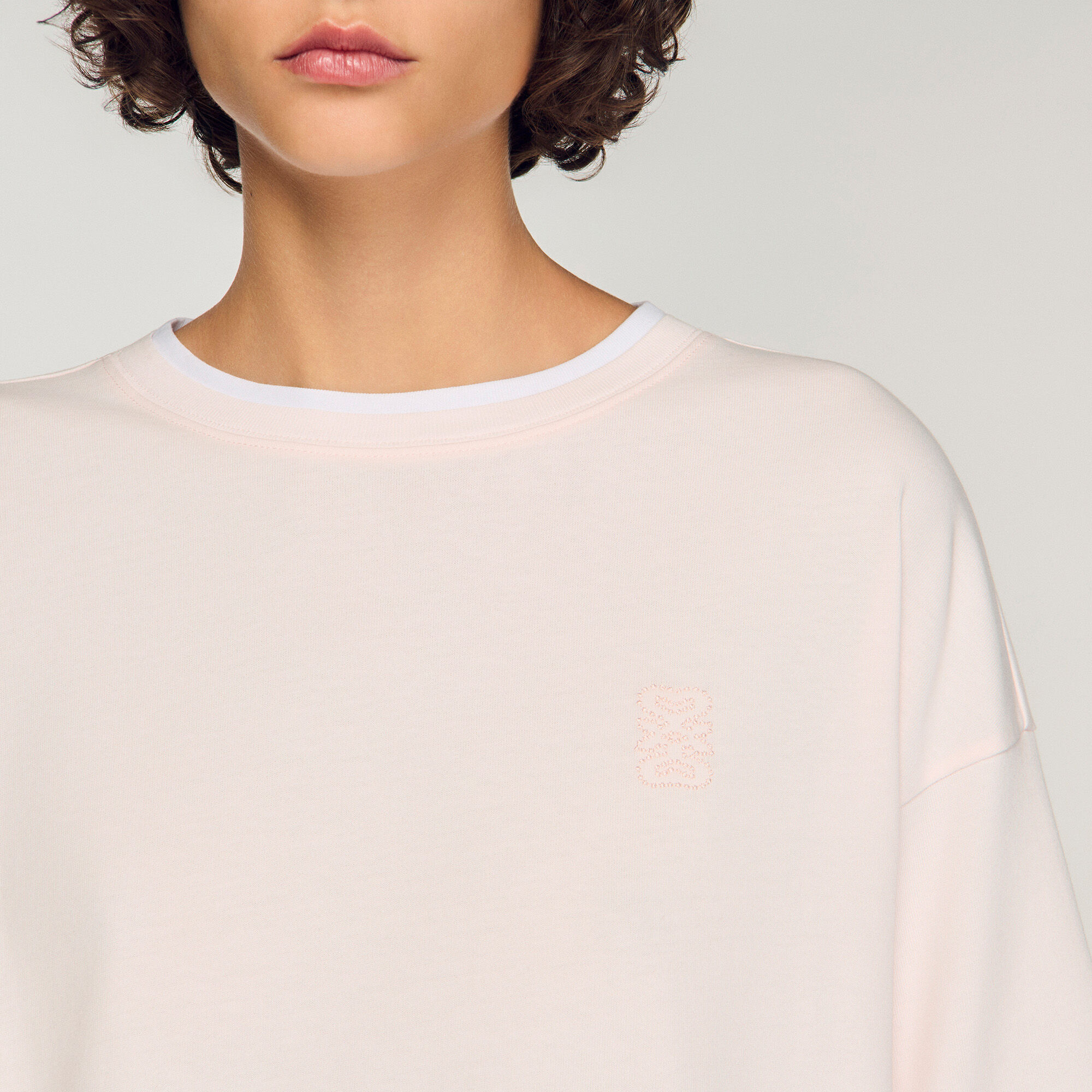 T-Shirt mit Kontrastverarbeitung