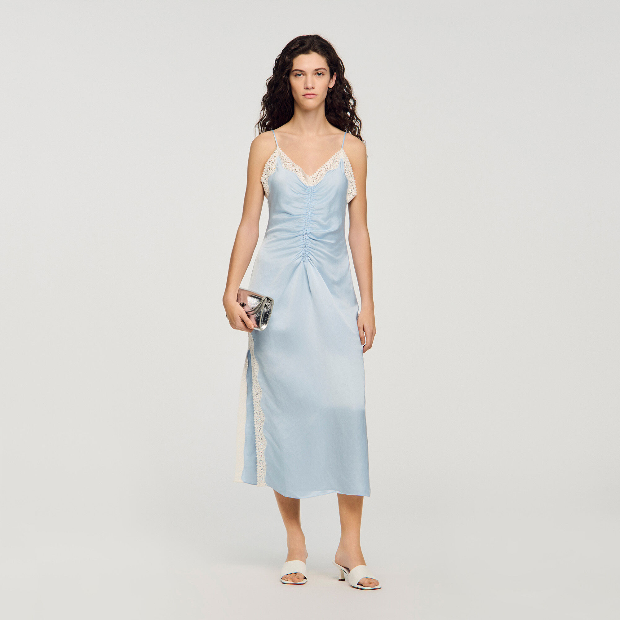Maxikleid aus Satinoptik mit Trägern