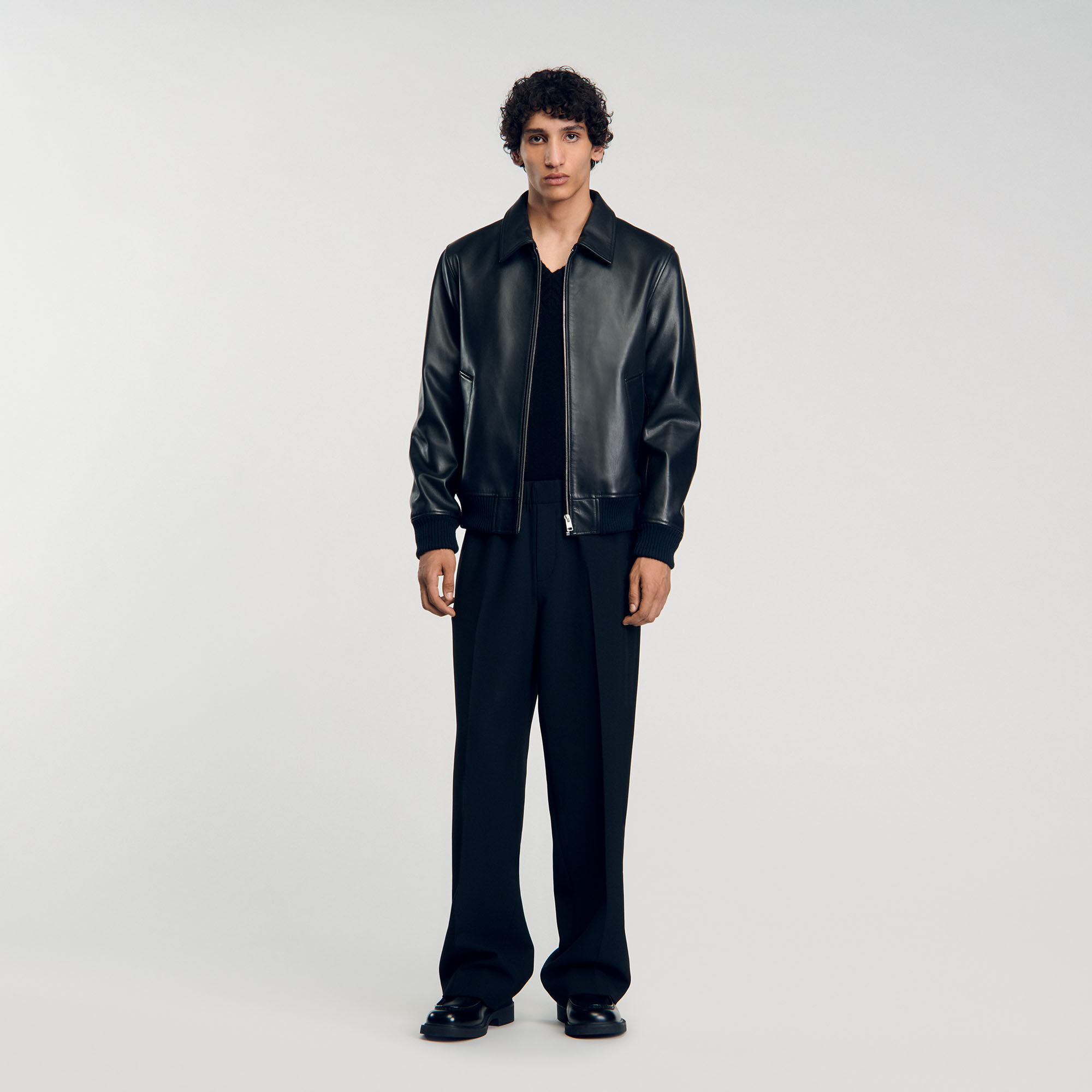 Einfacher Lederjacke