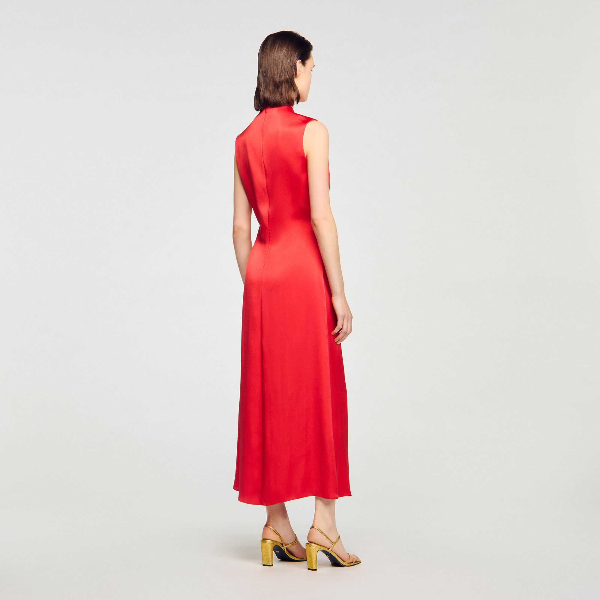 Gefaltetes Kleid mit Satin-Optik
