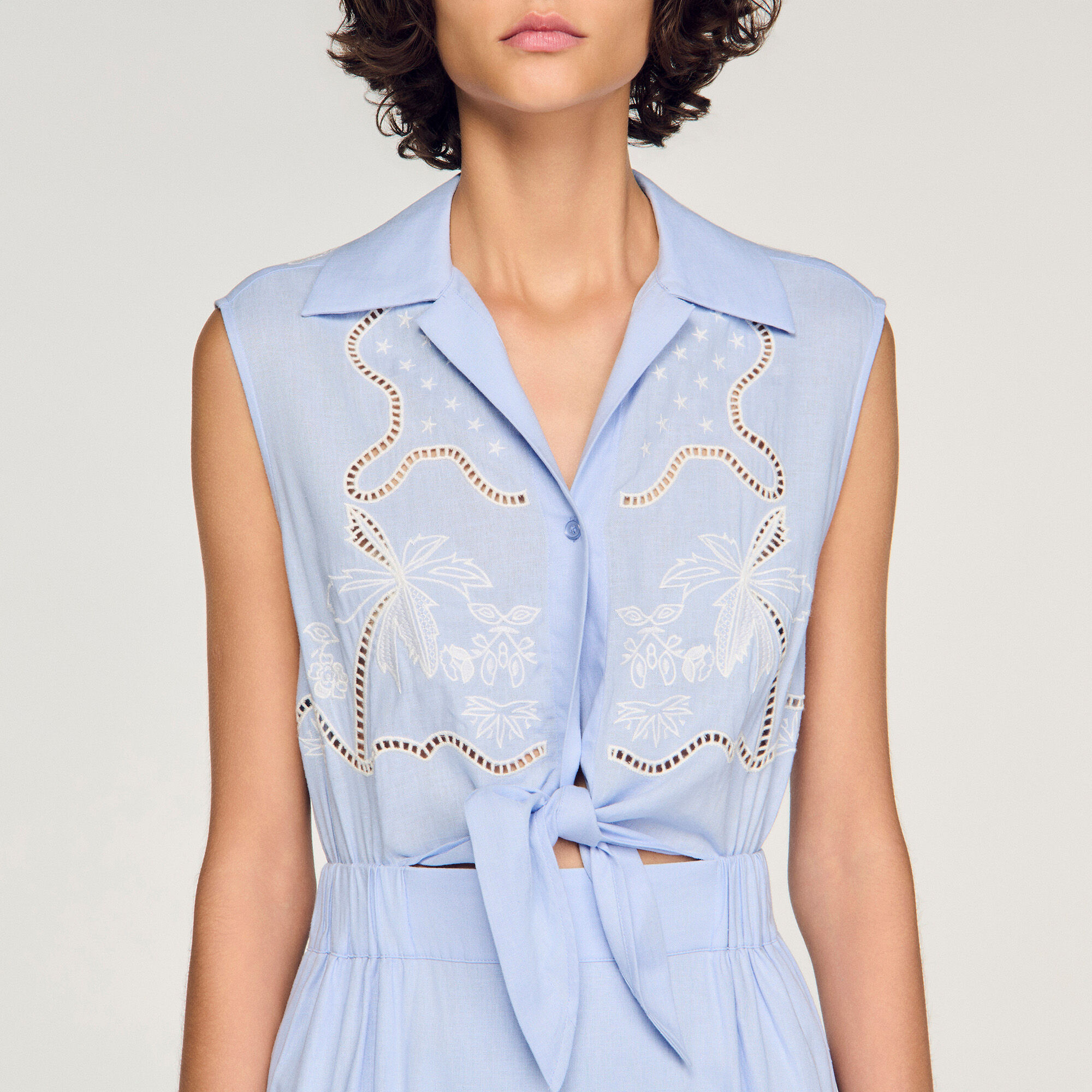 Besticktes Leinen-Maxikleid
