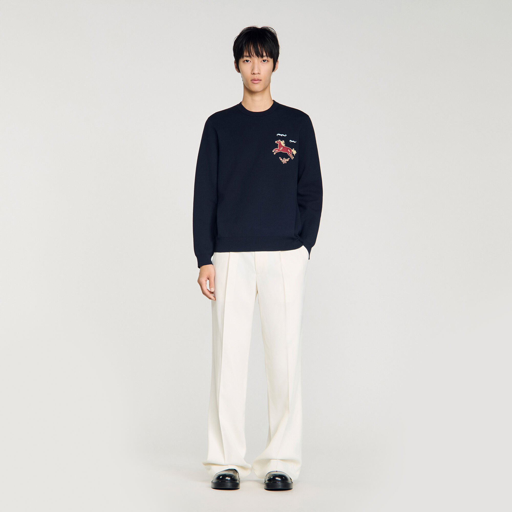 Gestickter Pferd-Pullover