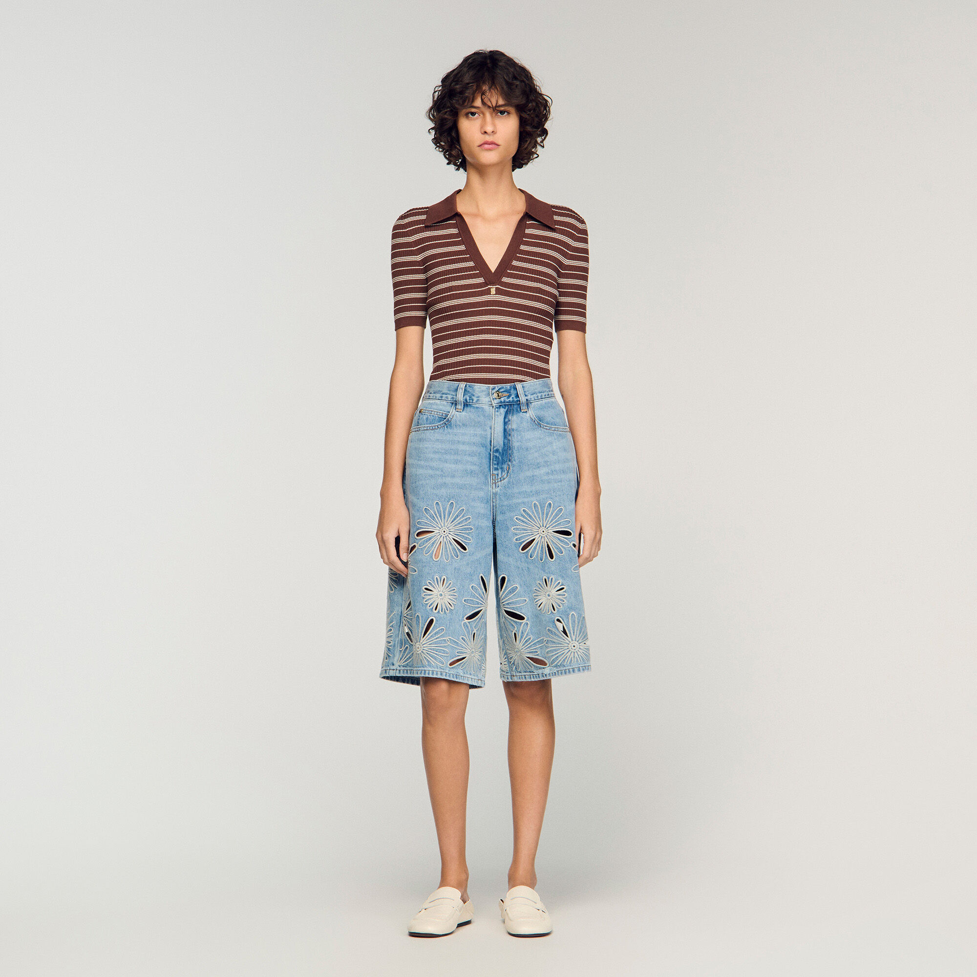 Bordierte Bermudashorts