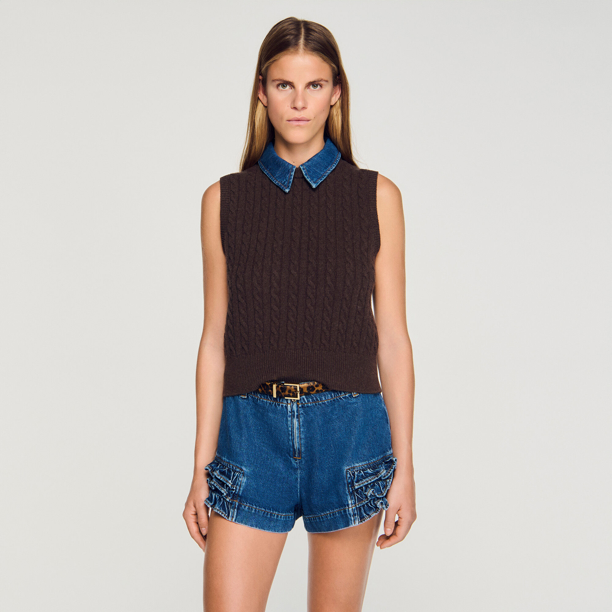 Strickpullover mit abnehmbarem Denim-Kragen