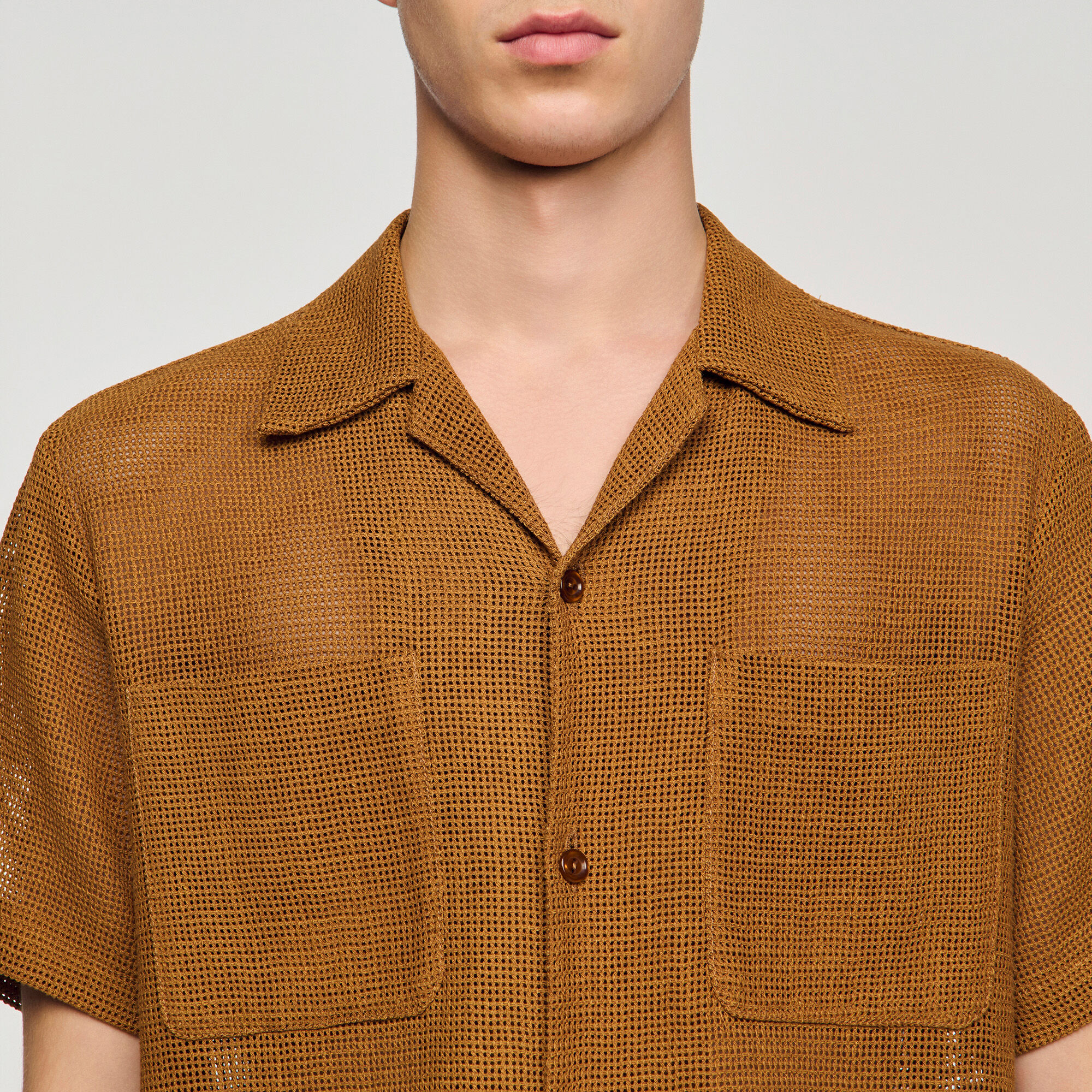 Mesh-Shirt mit offenem Muster
