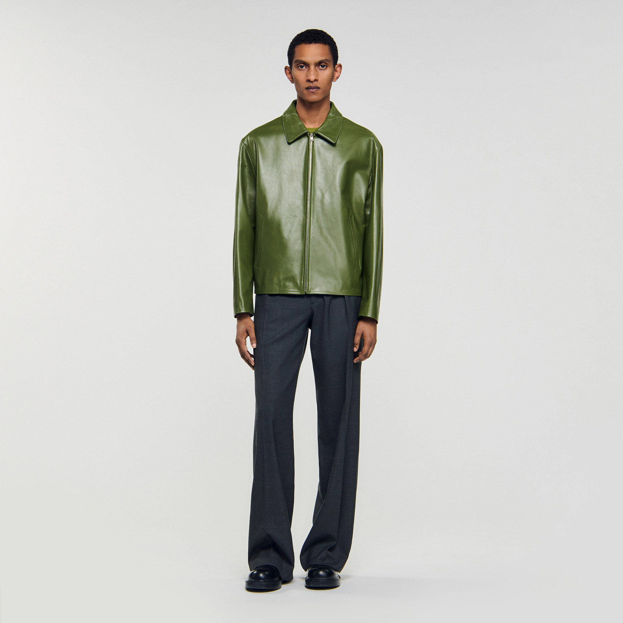 Lederjacke mit Flügelmanschette und Reißverschluss