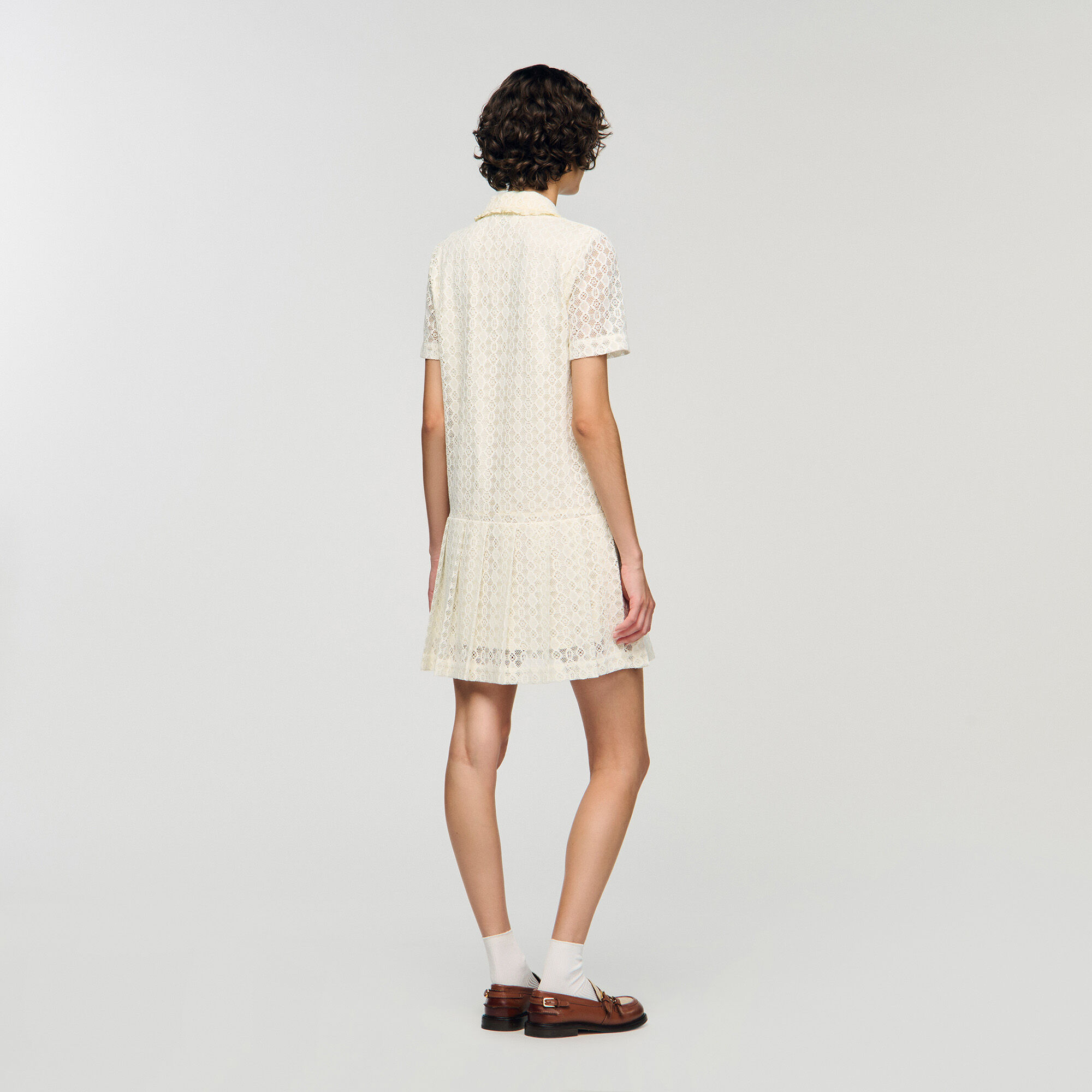 Minikleid aus Spitze