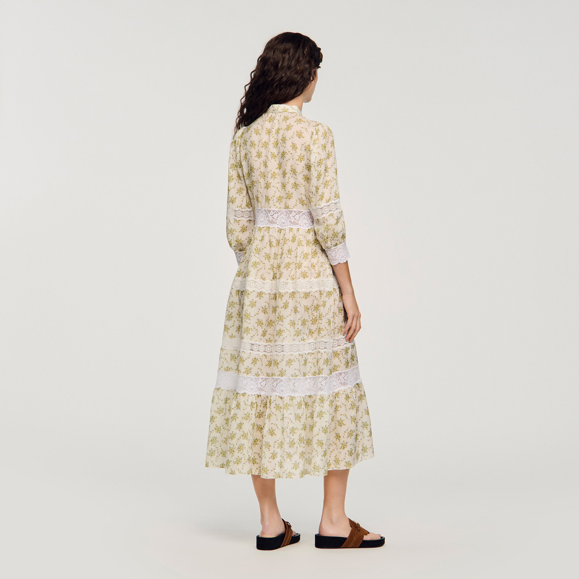 Blumiger Spitzen-Midikleid
