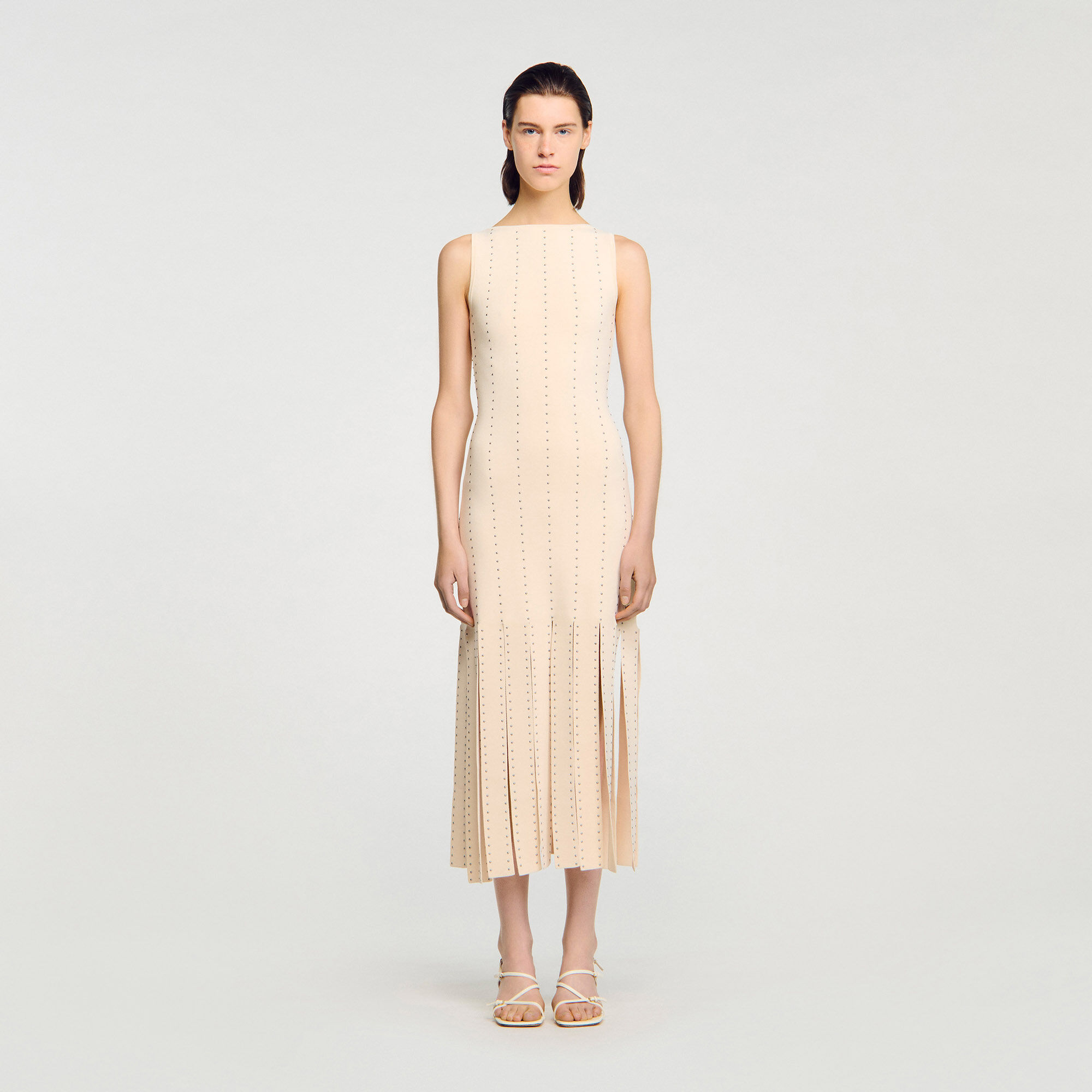 Gestricktes Maxikleid mit Fransen
