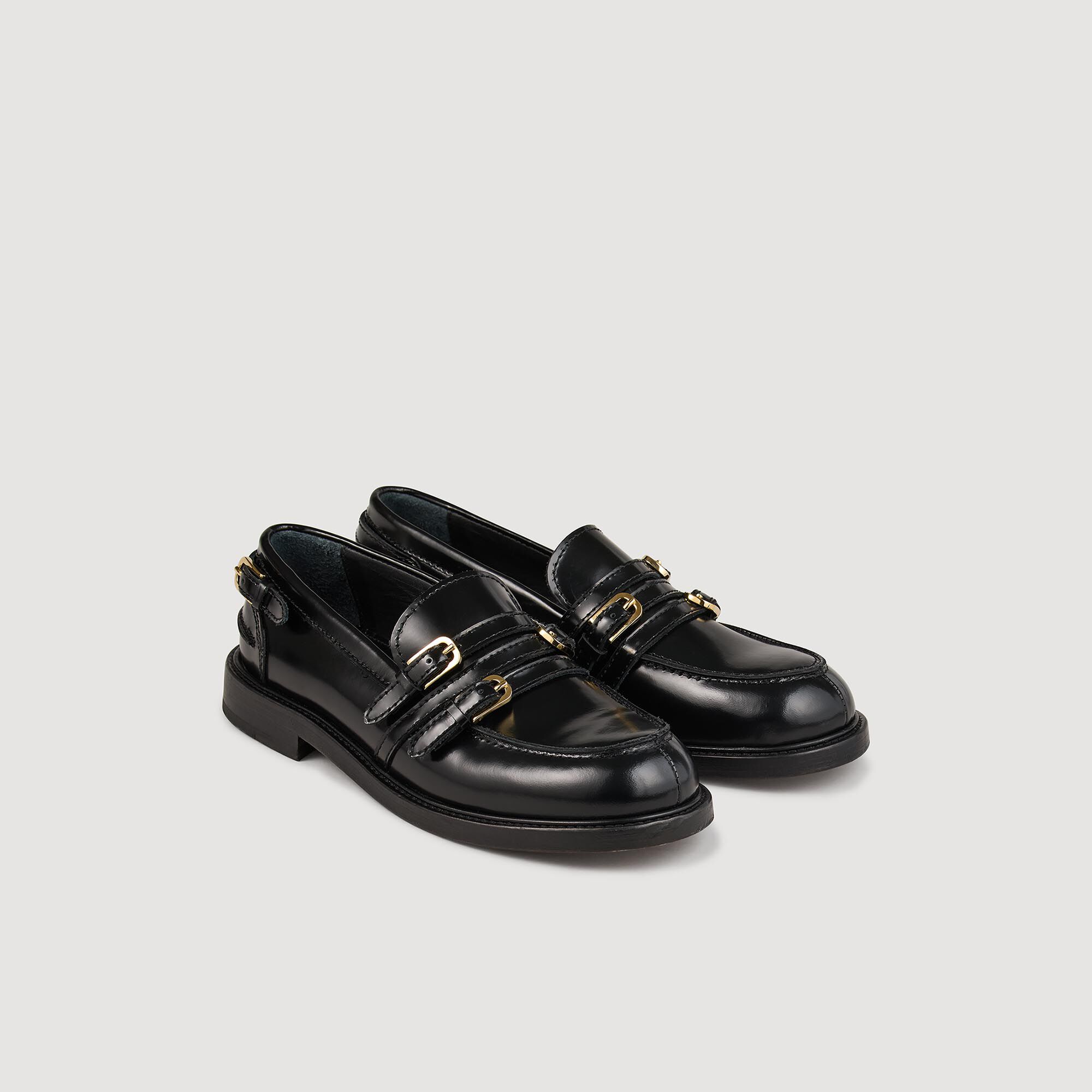 Schnürschuhe mit Schnalle